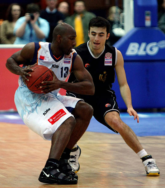 际赛场的实 际赛场的实