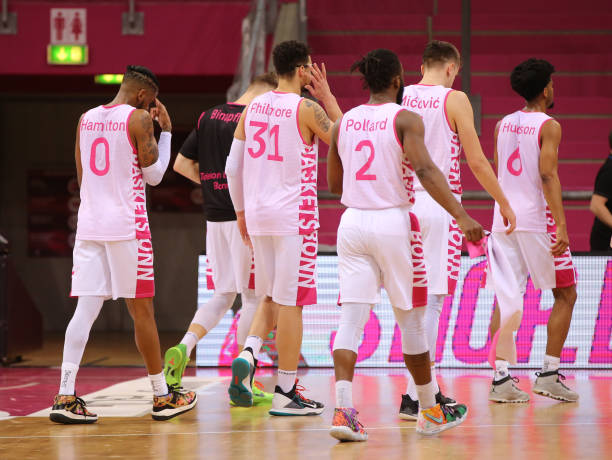 当晚比赛的 当晚比赛的